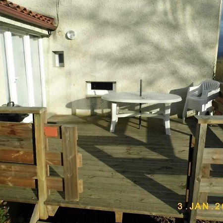 Joli Petit T4 Confortable Au Bord De Leau Vieille-Brioude Exterior foto